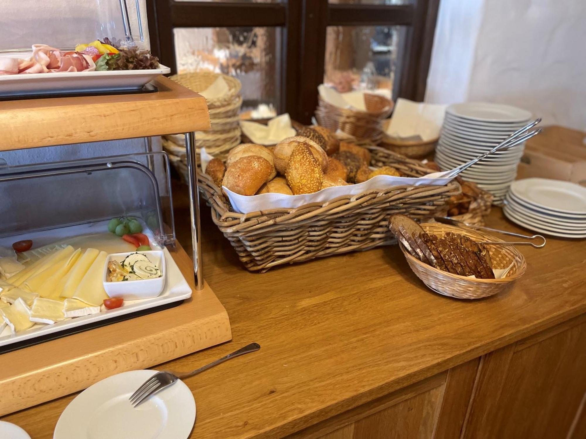 Landhotel Battenheimer Hof بودينهايم المظهر الخارجي الصورة